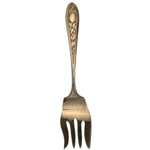 *VINTAGE ALVIN " VICTORY" SILVERPLATE MEAT FORK NO MONO